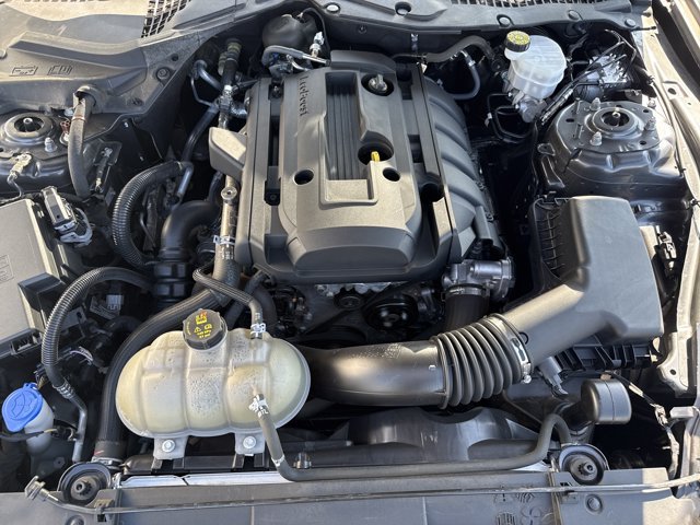 Certified 2020 Ford Mustang Coupe RWD image 19