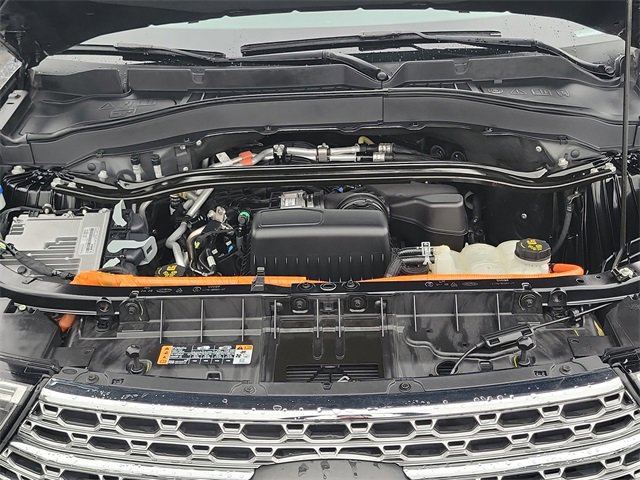 Certified 2021 Ford Explorer Limited w/ Hybrid Equipment Group 310A image 31