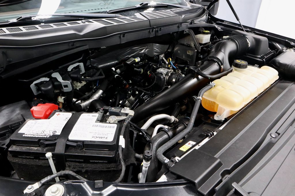 Certified 2022 Ford F150 Lariat w/ Equipment Group 502A High image 19