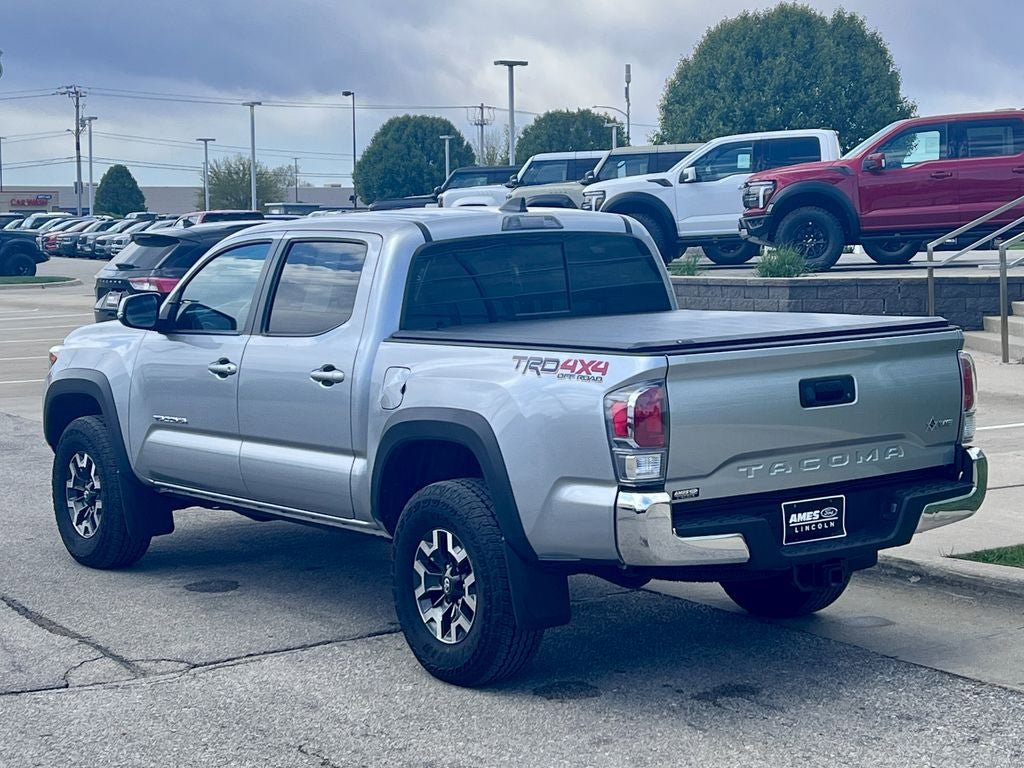 Used 2023 Toyota Tacoma TRD Off-Road AWD/4WD image 4