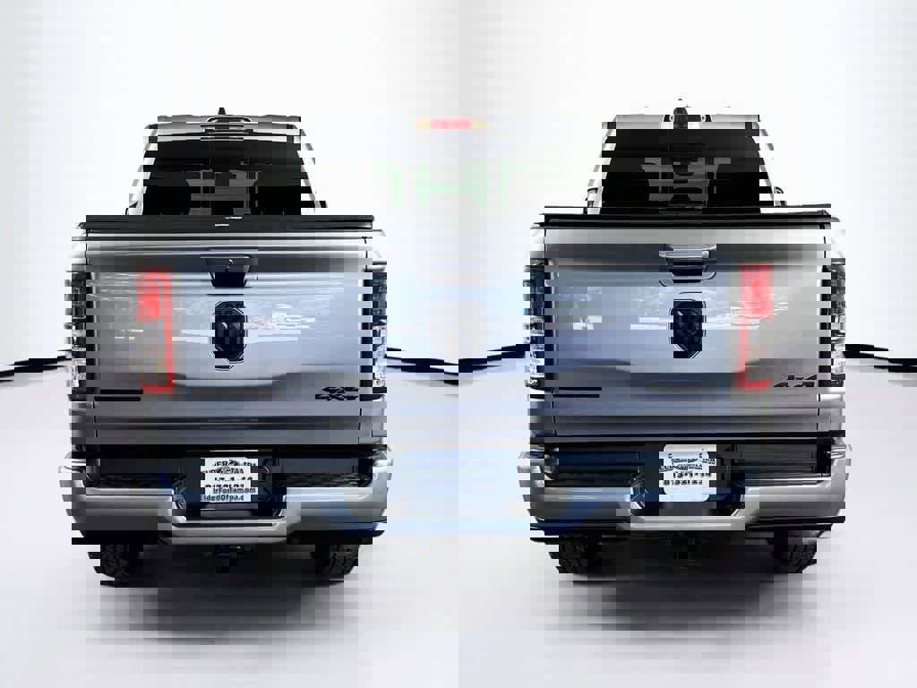 Used 2021 RAM 1500 Big Horn AWD/4WD image 4