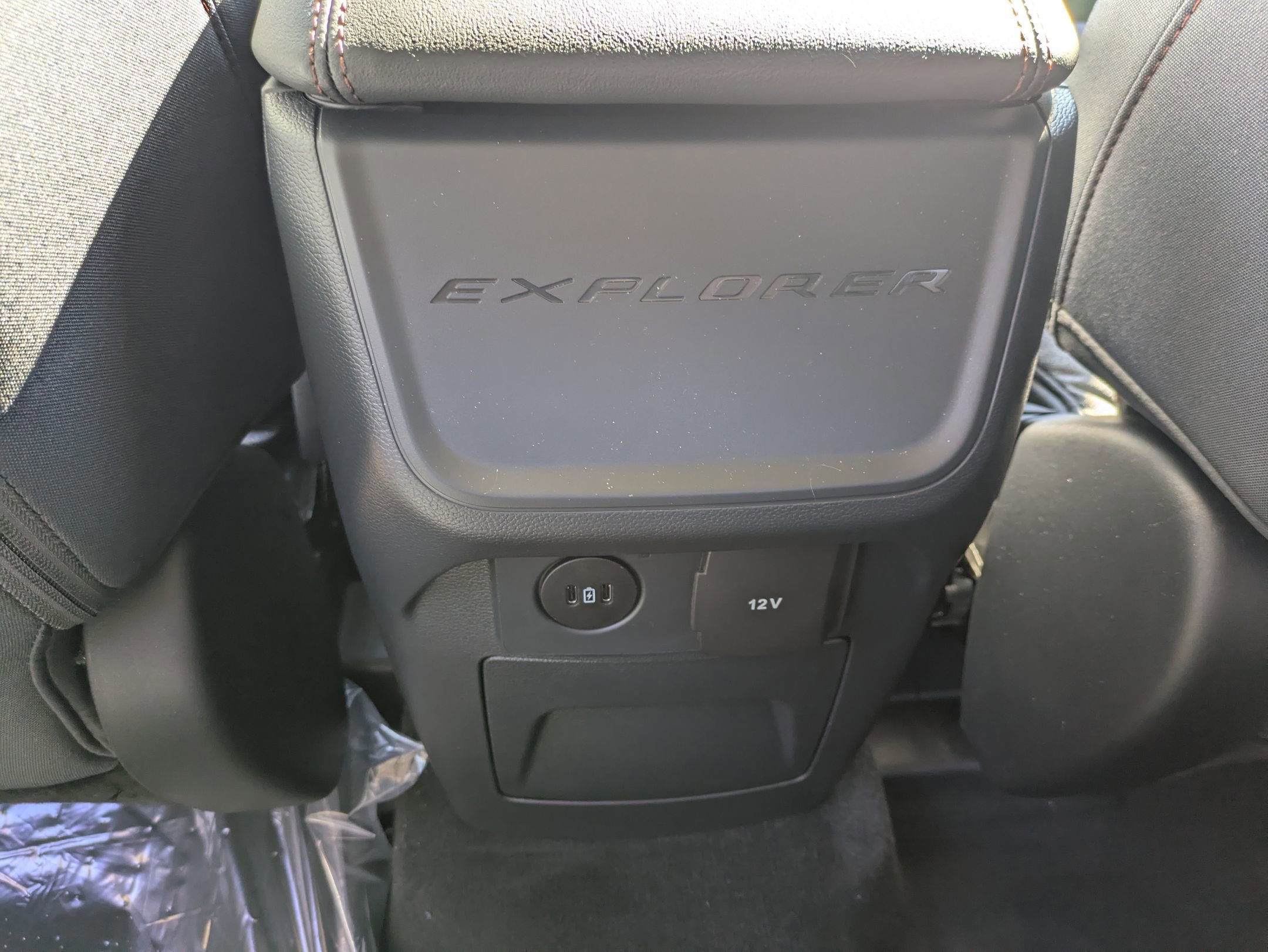 Certified 2025 Ford Explorer Active RWD image 29