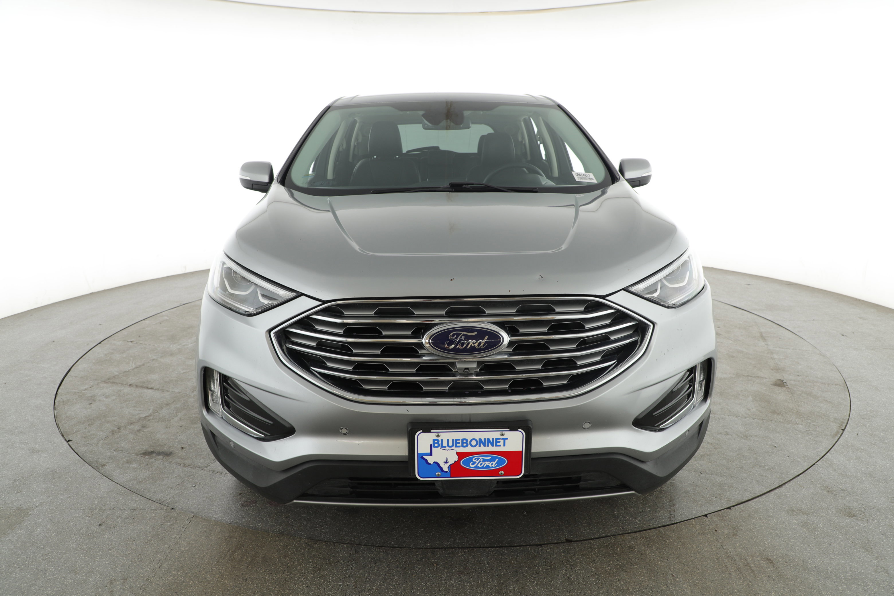 Certified 2022 Ford Edge Titanium w/ Equipment Group 301A image 4