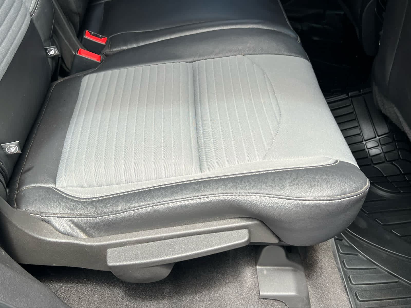 Certified 2019 Ford Escape SE AWD/4WD image 21