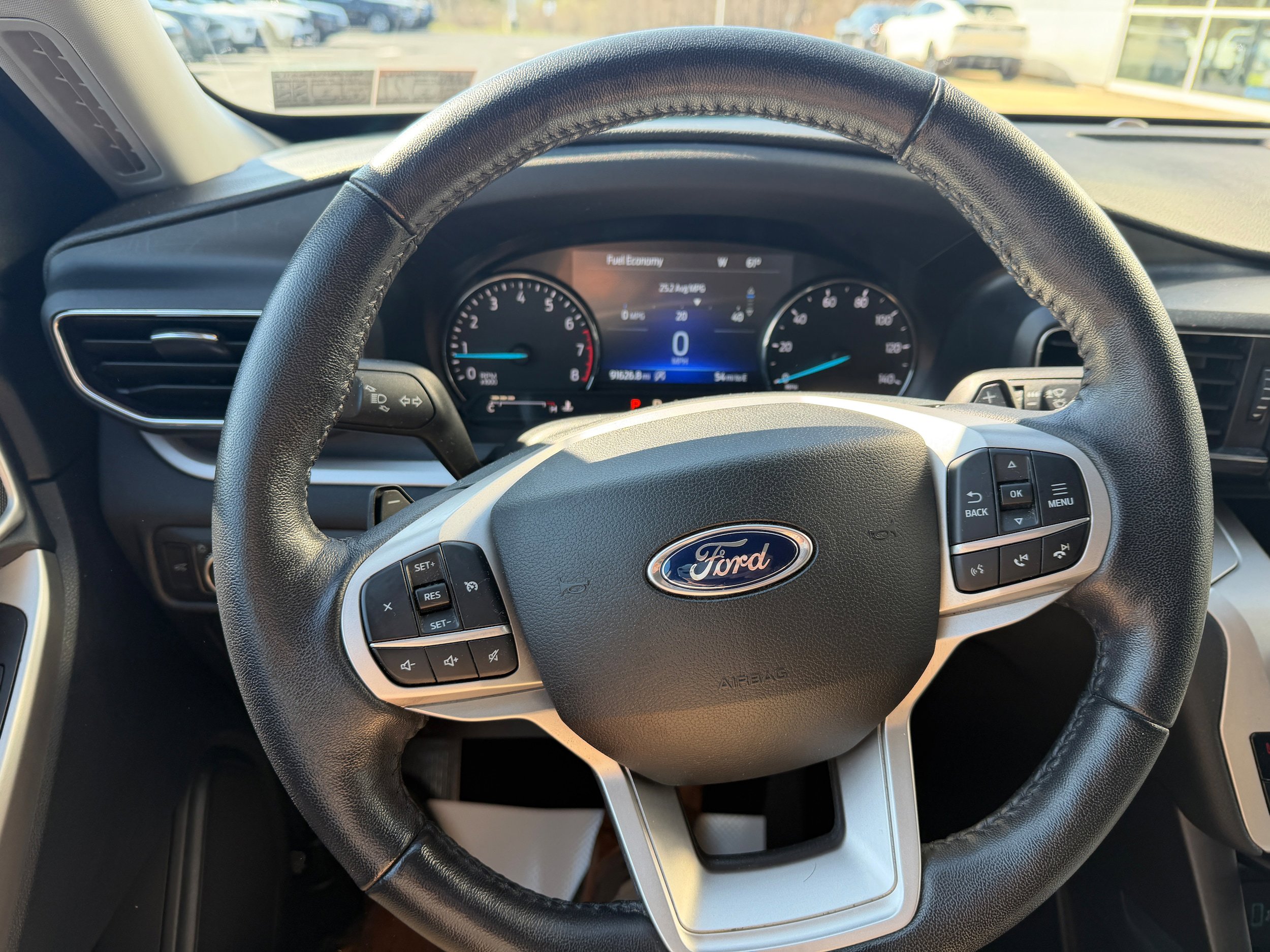 Certified 2020 Ford Explorer XLT w/ Equipment Group 202A AWD/4WD image 28