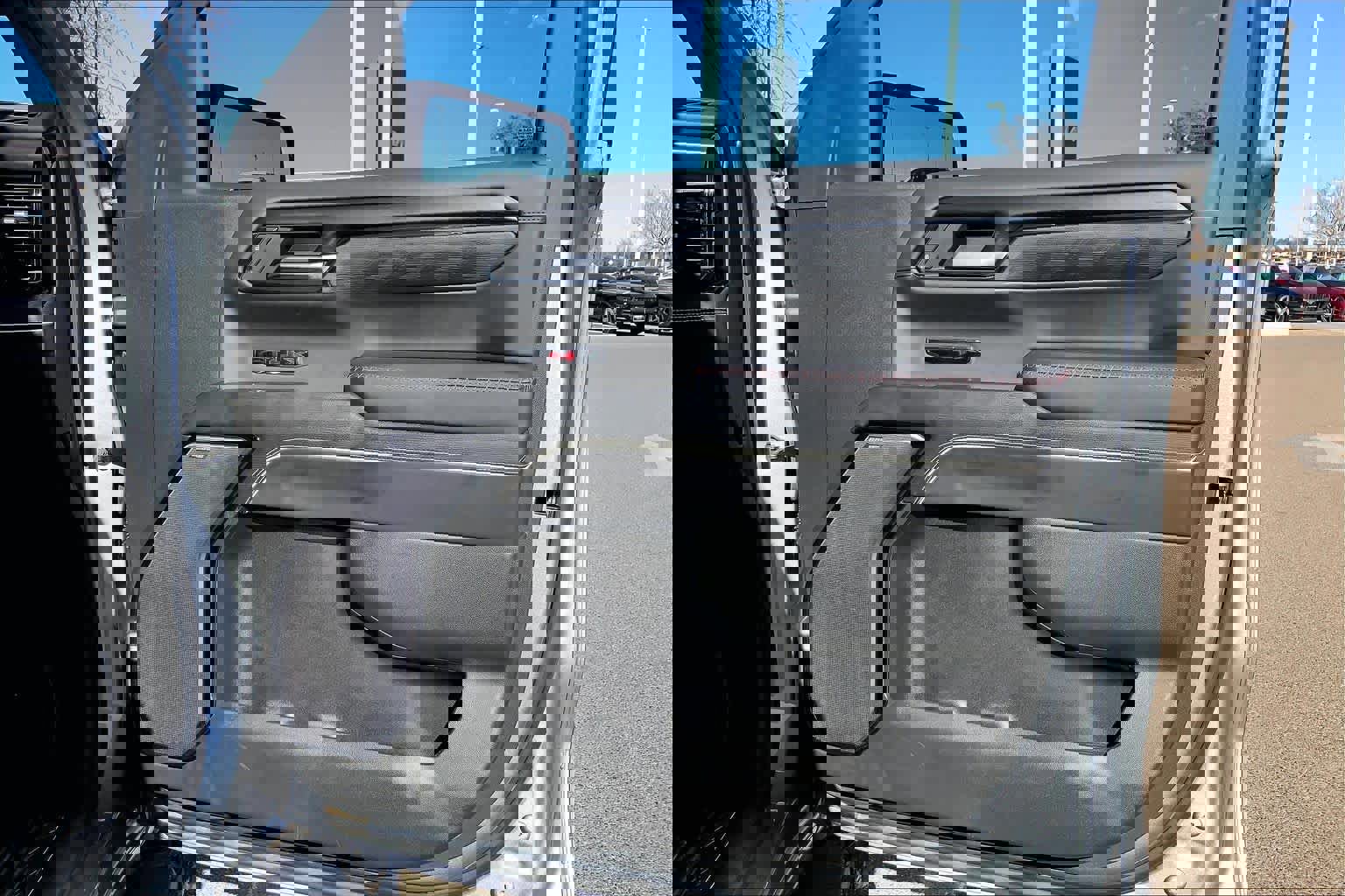 Used 2025 GMC Sierra 1500 AT4X image 22