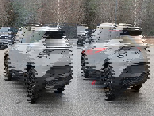 Used 2025 Kia Sportage X-Line w/ Premium Package image 3