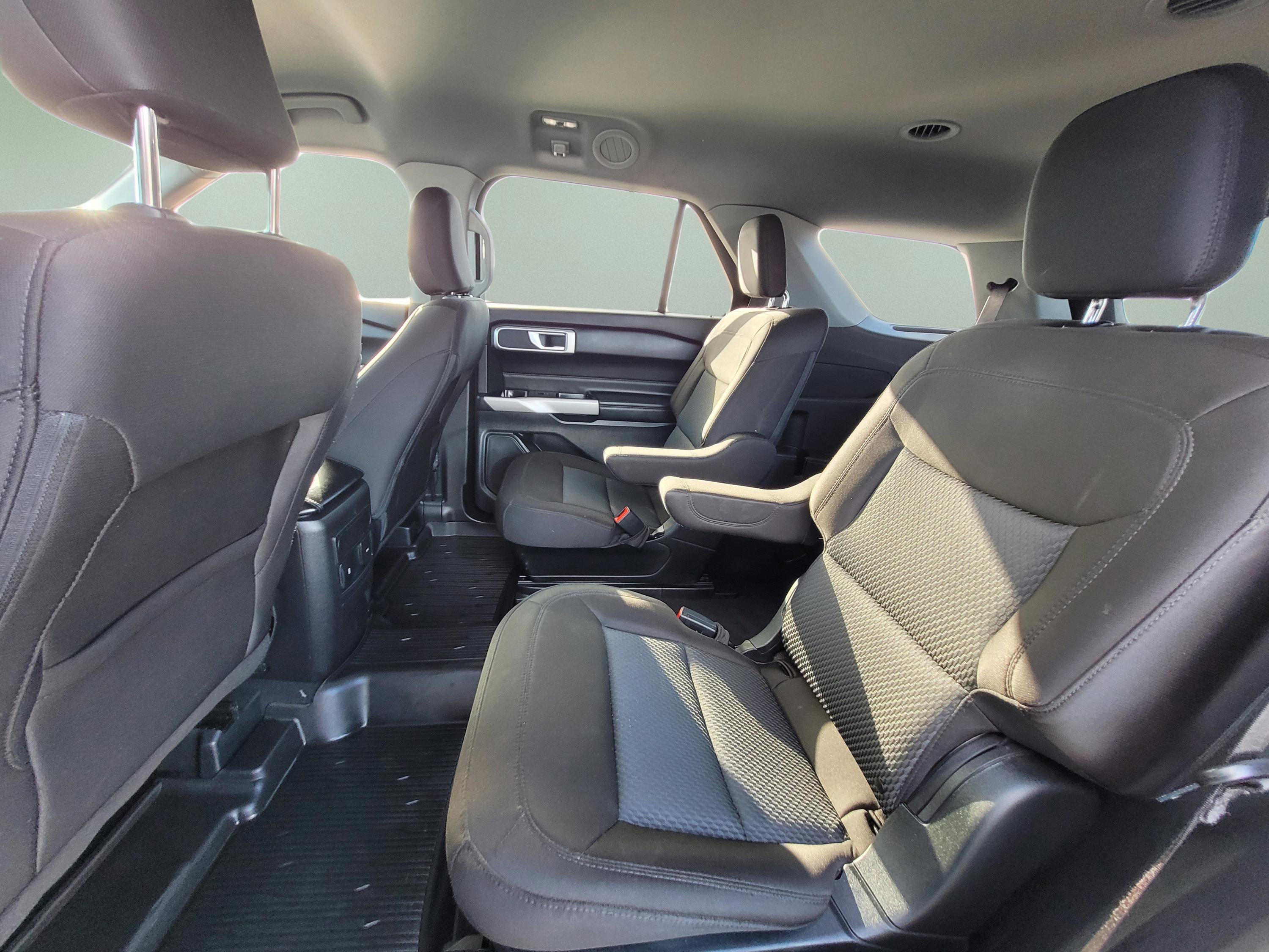 Certified 2023 Ford Explorer XLT AWD/4WD image 18