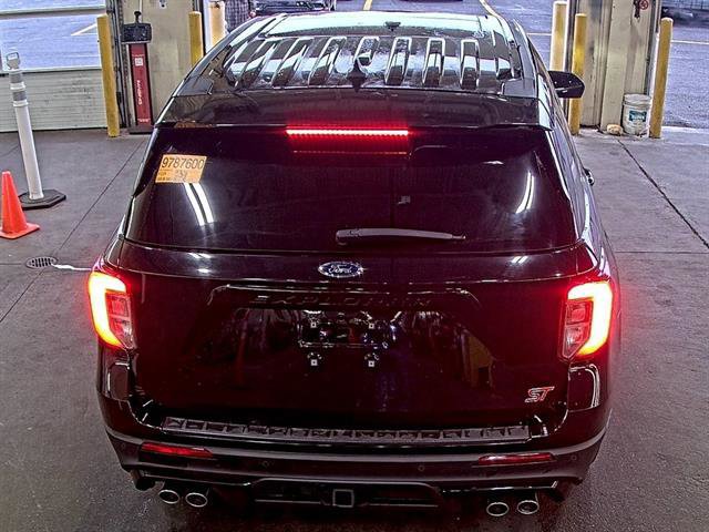 Certified 2022 Ford Explorer ST w/ Equipment Group 401A image 3