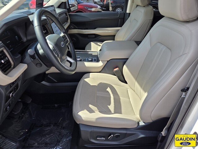 Certified 2024 Ford Expedition Max Limited AWD/4WD image 11