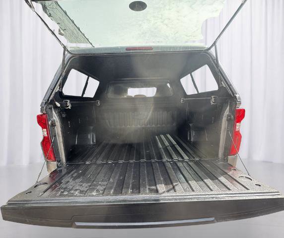Used 2022 Chevrolet Silverado 1500 LT Trail Boss w/ Bed Protection Package AWD/4WD image 14