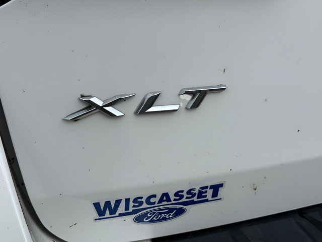Certified 2022 Ford Explorer XLT w/ Equipment Group 202A AWD/4WD image 19