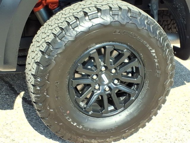 Certified 2025 Ford F150 Raptor AWD/4WD image 28