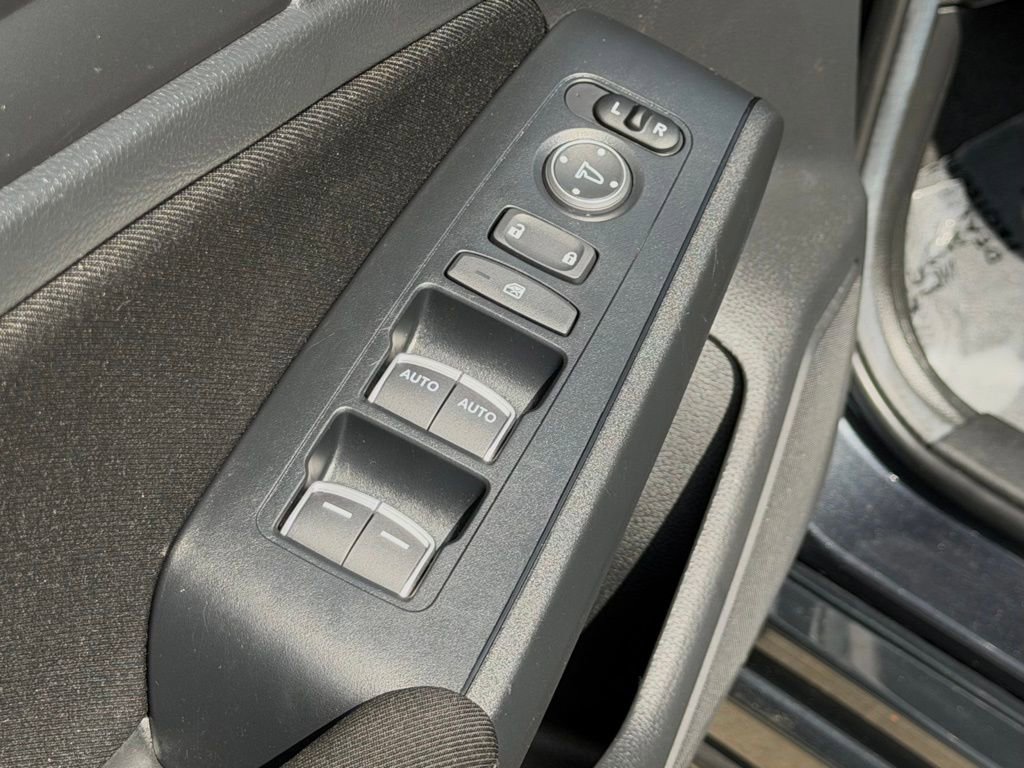 Used 2024 Honda Civic LX image 15