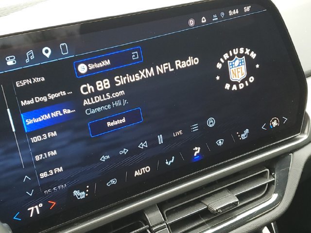 Used 2024 Chevrolet Equinox EV RS FWD image 14