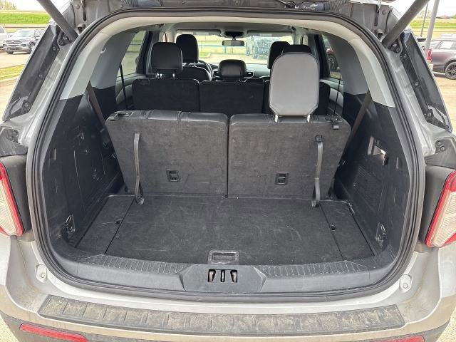 Certified 2023 Ford Explorer XLT w/ Equipment Group 202A image 13