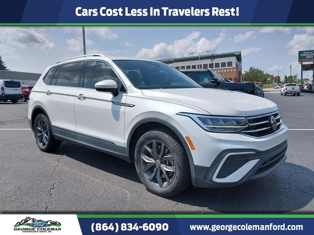 Used 2023 Volkswagen Tiguan SE w/ Panoramic Sunroof Package
