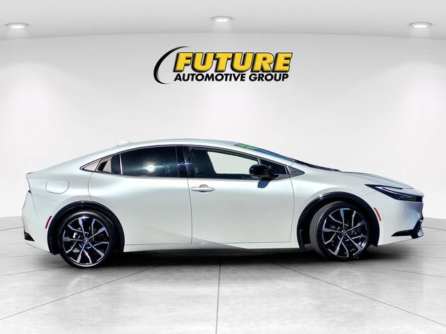 Used 2024 Toyota Prius Prime XSE Premium image 6
