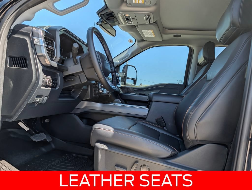 Certified 2025 Ford F250 4x4 Crew Cab Super Duty image 11
