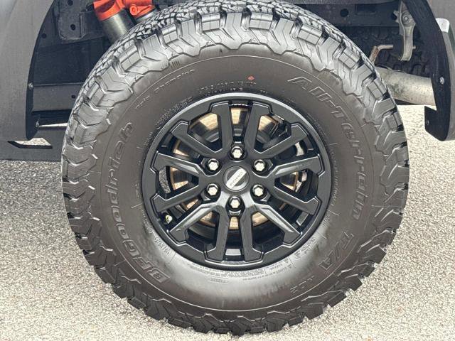 Certified 2025 Ford F150 Raptor AWD/4WD image 9
