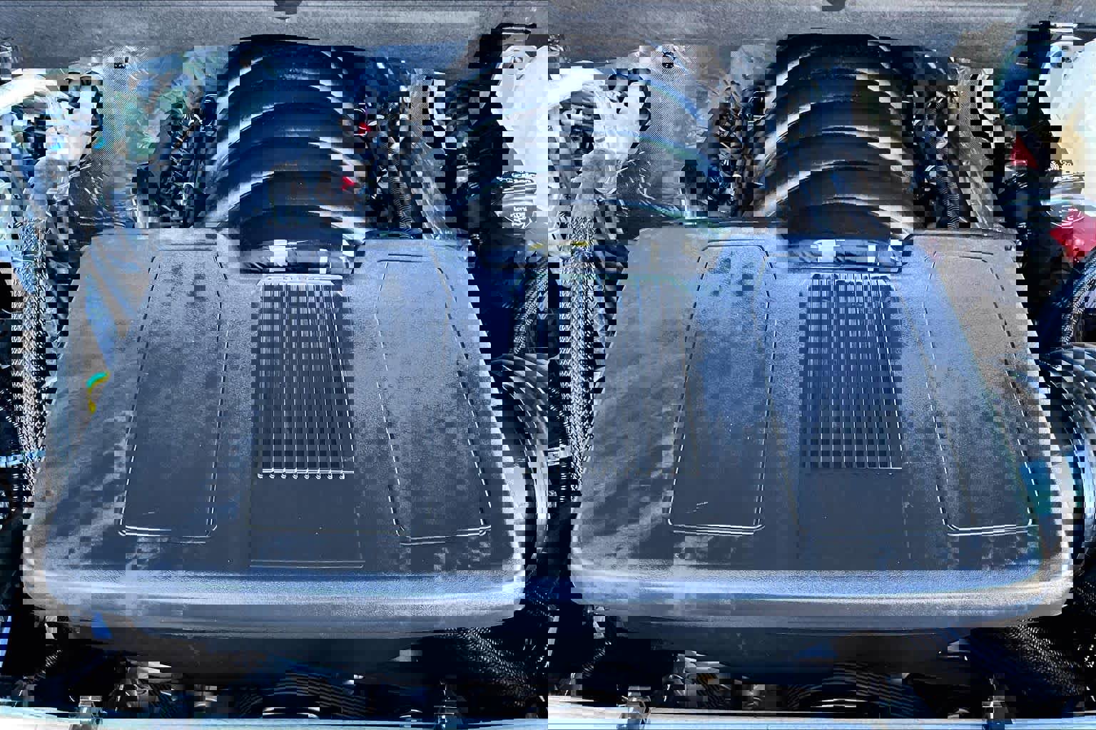 Used 2025 Chevrolet Tahoe LS image 32