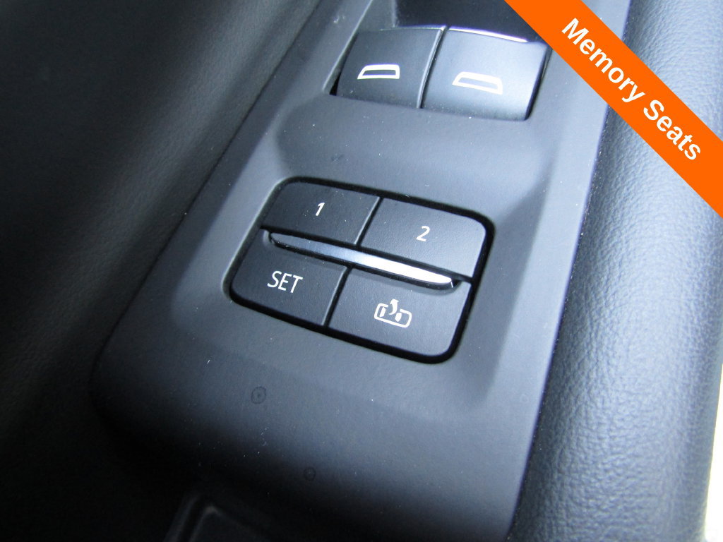 Used 2024 Chevrolet Tahoe Premier AWD/4WD image 6