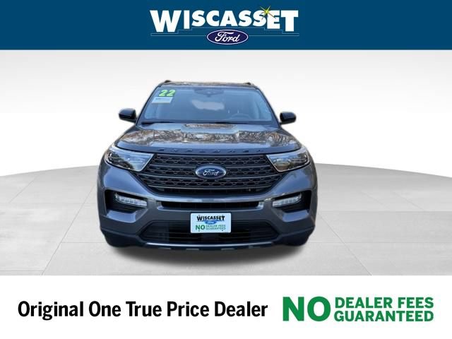 Certified 2022 Ford Explorer XLT w/ Equipment Group 202A image 9
