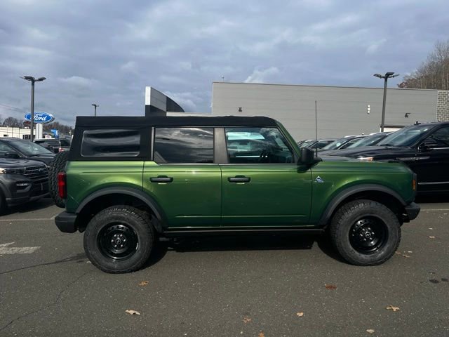 Certified 2022 Ford Bronco Black Diamond image 2