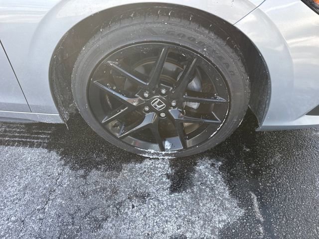 Used 2023 Honda Civic Sport image 12