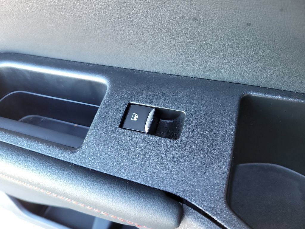 Certified 2025 Ford Explorer ST image 16