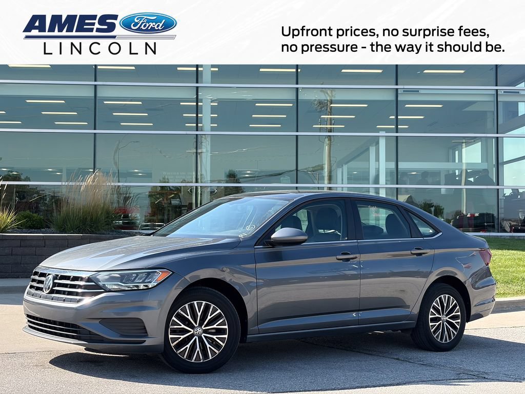Used 2020 Volkswagen Jetta SE w/ SE Cold Weather Package