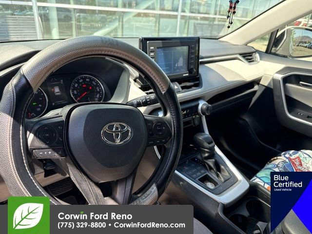 Used 2020 Toyota RAV4 XLE w/ All Weather Liner Package AWD/4WD image 17