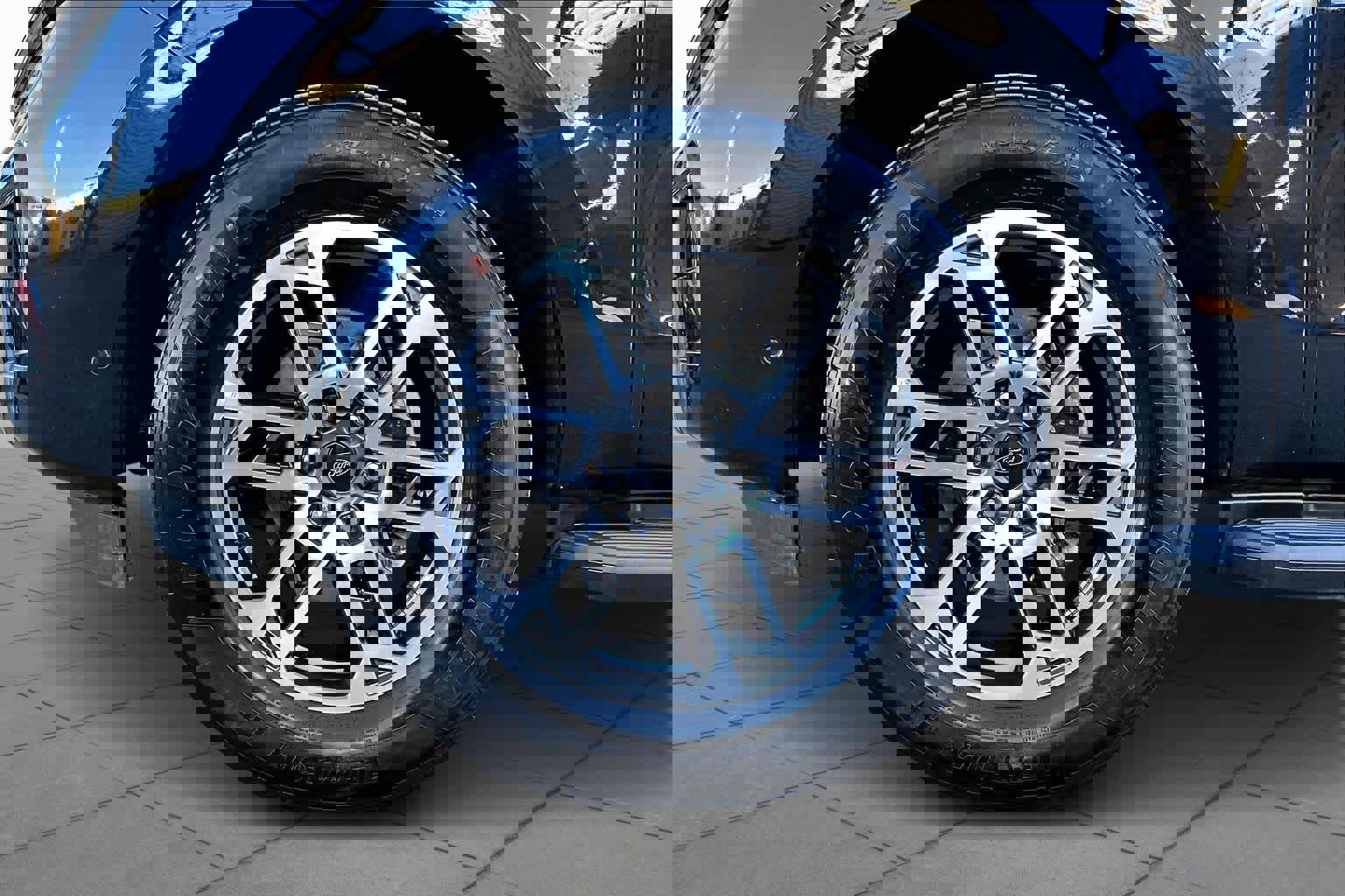 Certified 2025 Ford Expedition Active image 10