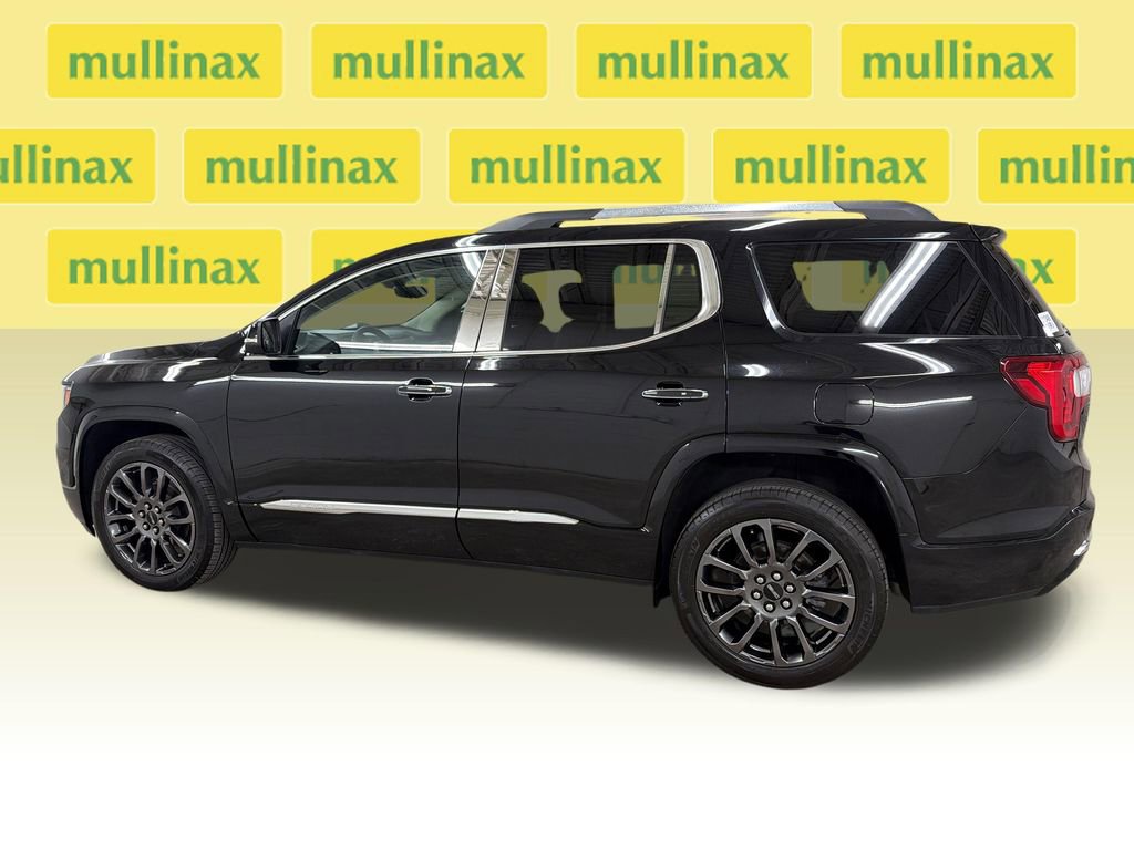 Used 2023 GMC Acadia Denali w/ Black Diamond Edition FWD image 13