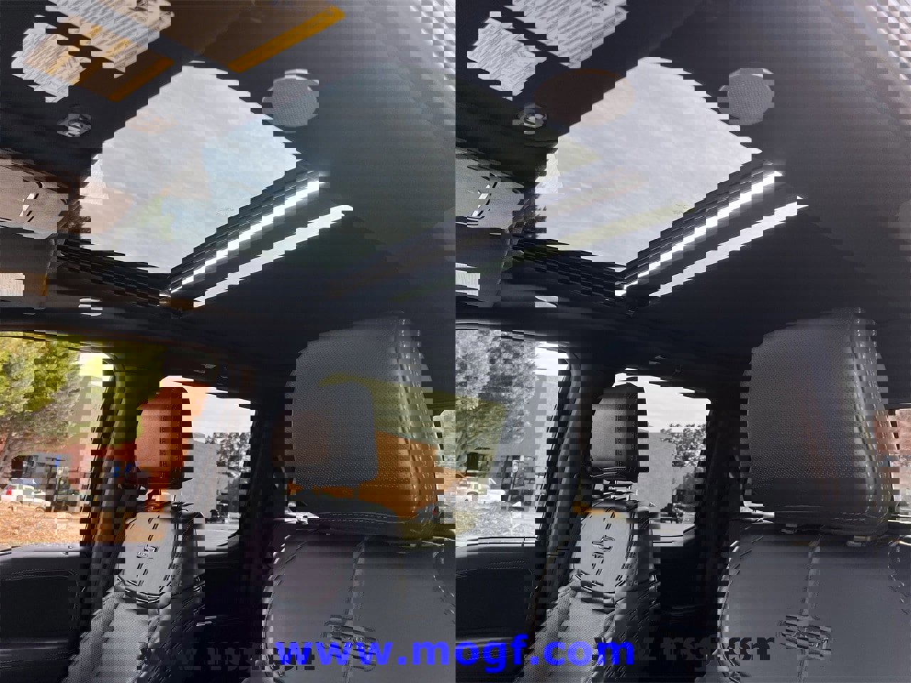 Certified 2023 Ford F150 Platinum w/ Equipment Group 701A High image 23