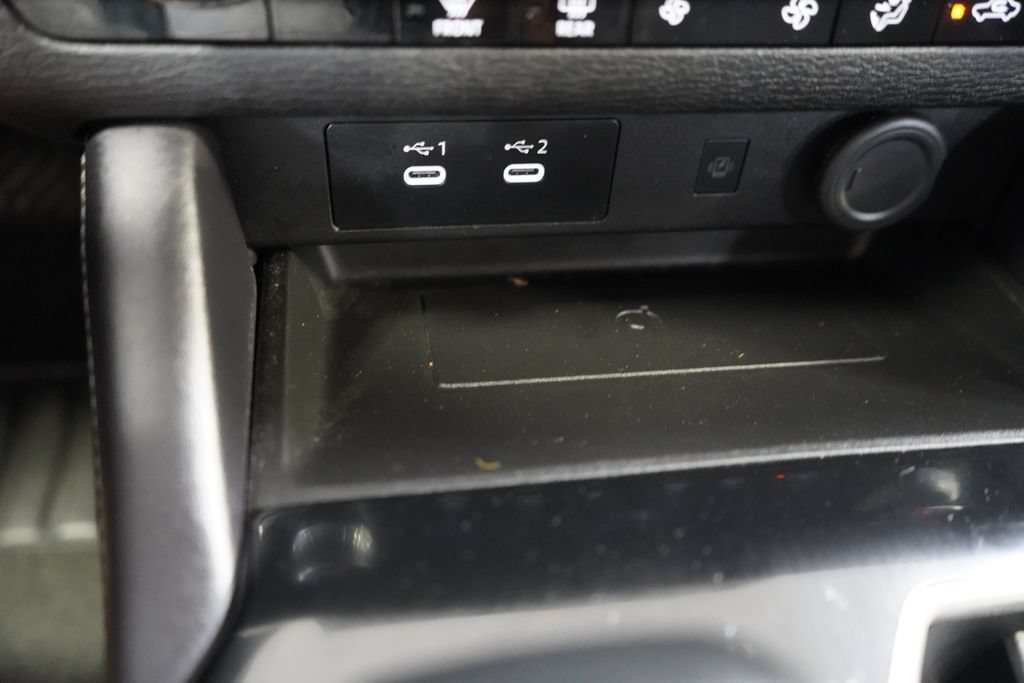 Used 2025 Mitsubishi Outlander SE FWD image 39