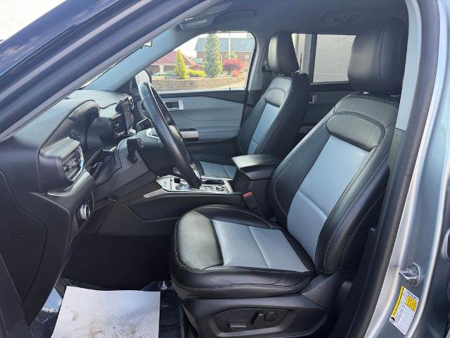 Certified 2023 Ford Explorer XLT w/ Equipment Group 202A AWD/4WD image 10