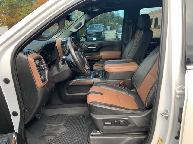 Used 2023 Chevrolet Silverado 2500 High Country w/ Z71 Off-Road Package image 12