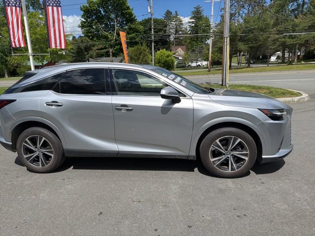 Used 2023 Lexus RX 350h w/ Accessory Package (2T) AWD/4WD image 16