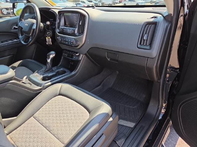 Used 2022 Chevrolet Colorado Z71 RWD image 30