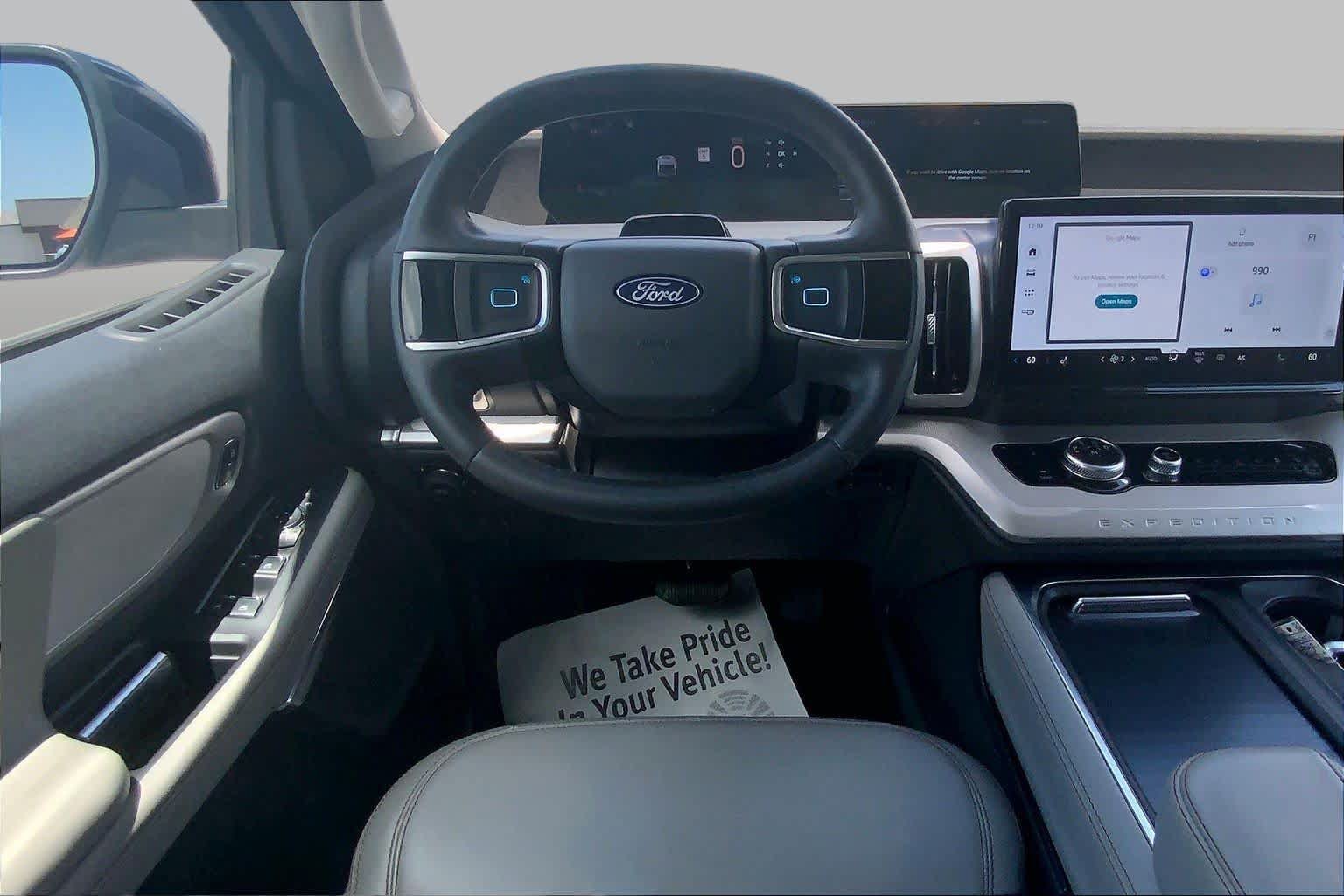 Certified 2025 Ford Expedition Active AWD/4WD image 6