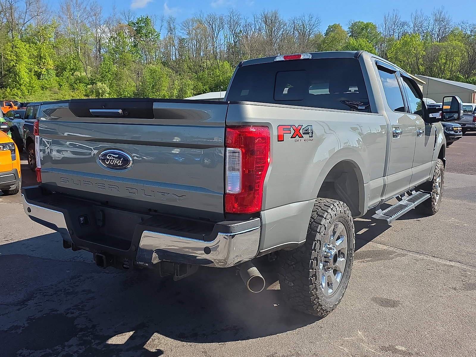 Certified 2019 Ford F250 Lariat w/ Chrome Package AWD/4WD image 10