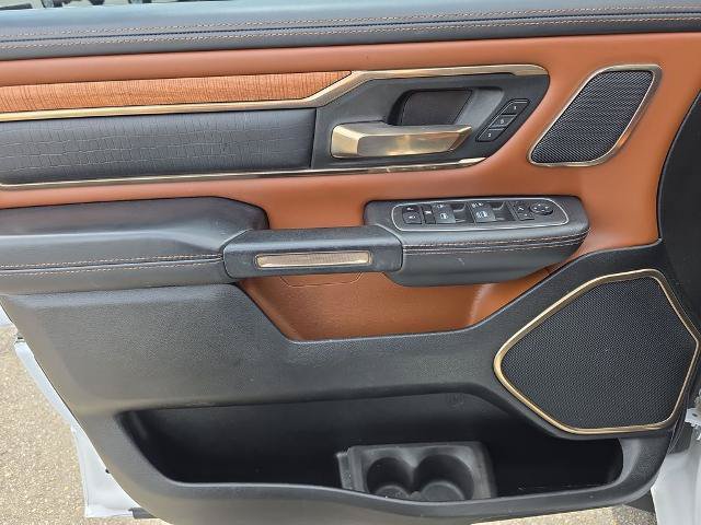 Used 2022 RAM 1500 Limited AWD/4WD image 17