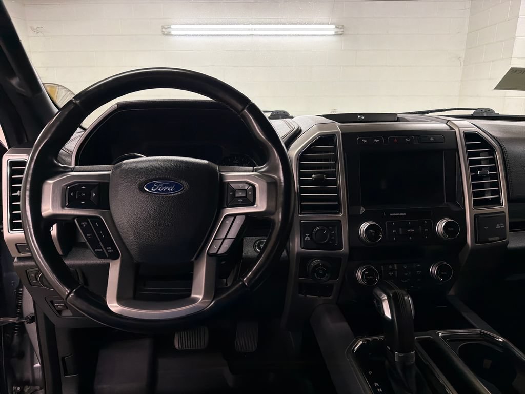 Certified 2020 Ford F150 Platinum w/ Equipment Group 701A Luxury AWD/4WD image 7