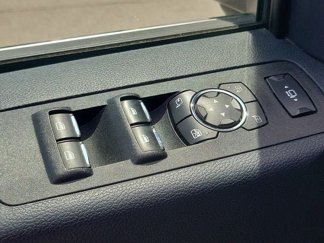 Certified 2022 Ford F350 Platinum AWD/4WD image 34