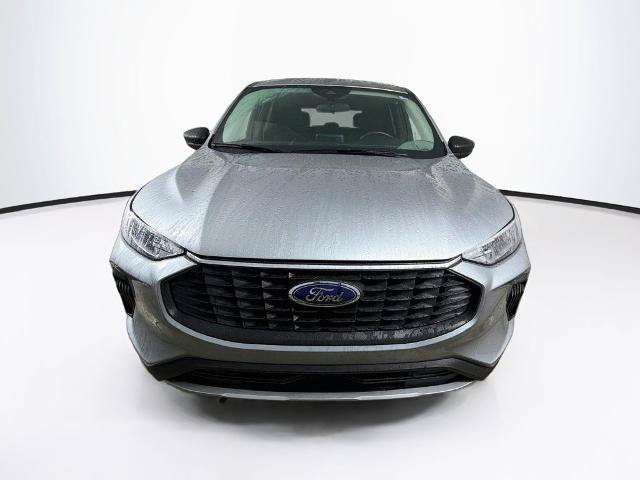 Certified 2023 Ford Escape Active AWD/4WD image 2