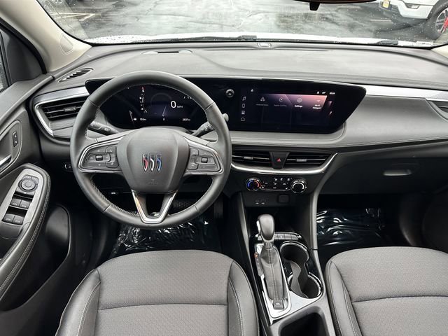 Used 2024 Buick Encore GX Preferred w/ Comfort Package FWD image 14