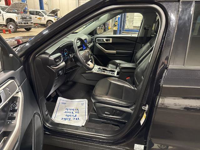 Certified 2023 Ford Explorer XLT w/ Equipment Group 202A image 13