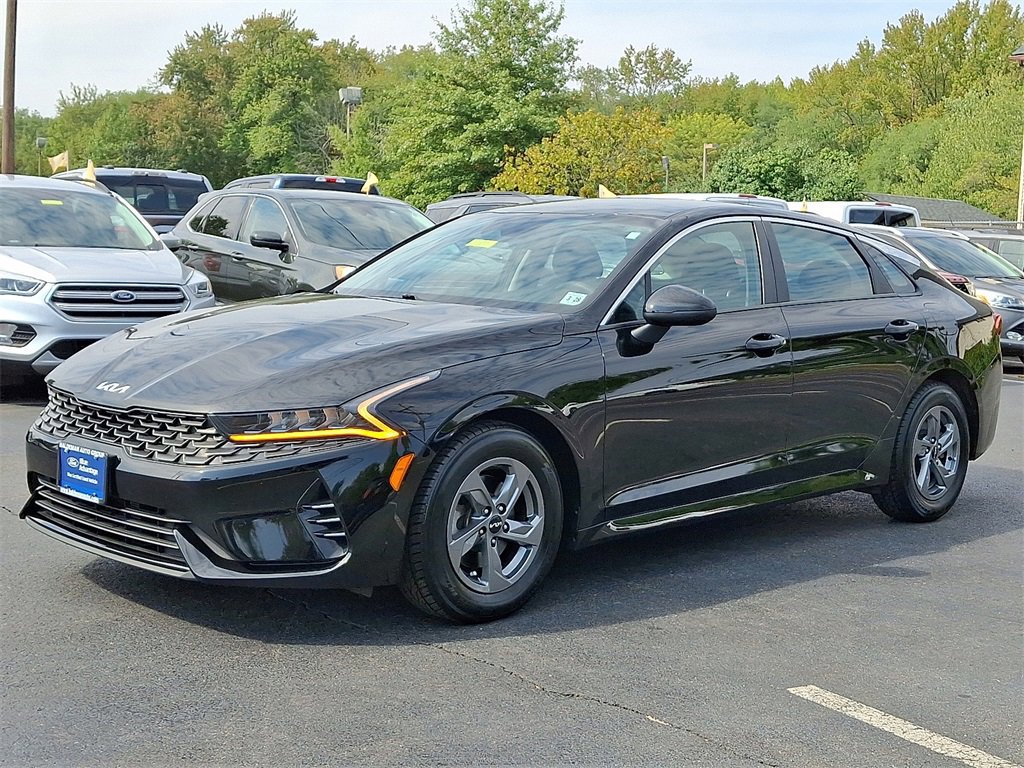 Used 2023 Kia K5 LXS image 2