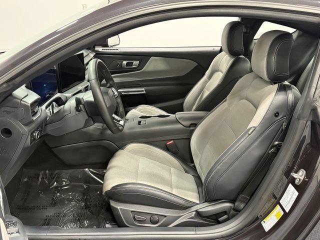 Certified 2024 Ford Mustang Coupe RWD image 14